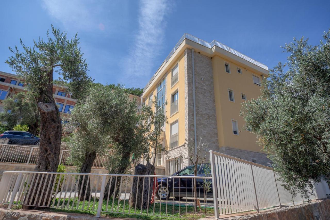 Apartments Bonazza Petrovac Exterior foto